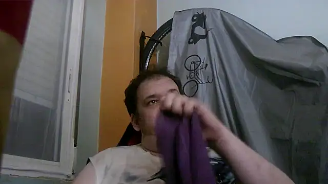 porkorossy online show from May 17, 9:22 pm
