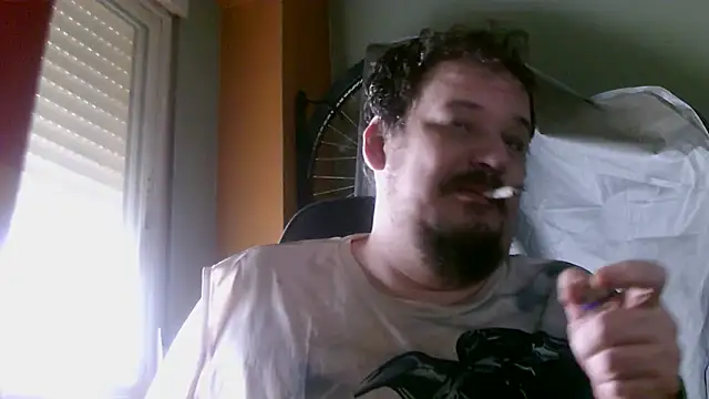 porkorossy online show from May 18, 7:36 am