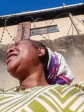 Snapshot of Bootyliciousbbw12 chatting on October 9, 4:54 am Bootyliciousbbw12 online show from October 9, 4:54 am