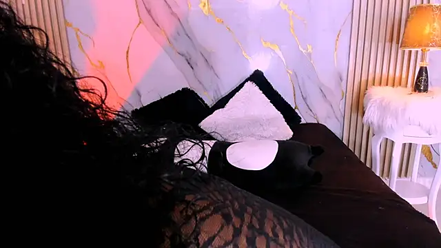 BeckyRusso online show from October 23, 1:43 pm