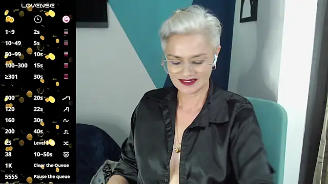 scarlett paris22 online show from February 25, 2:58 am