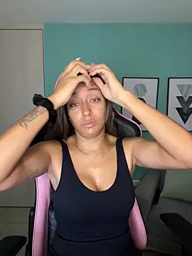 DianaHopson online show from January 16, 10:10 am