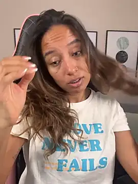 DianaHopson online show from March 15, 10:24 am