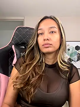 DianaHopson online show from October 15, 1:33 pm