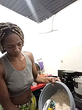 Shanelle   online show from March 5, 1:34 am