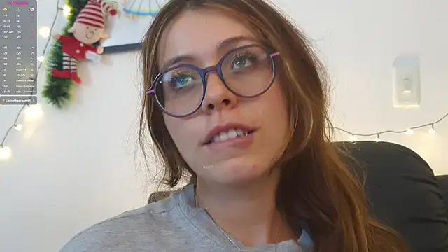 irinasweet27 online show from December 28, 2:11 am