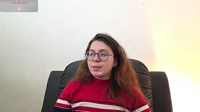 irinasweet27 online show from September 11, 1:44 pm