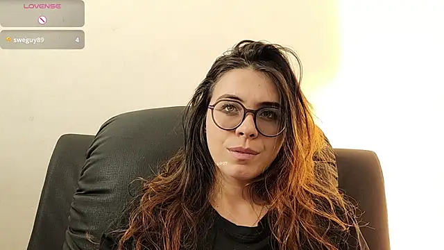 irinasweet27 online show from October 15, 12:00 am