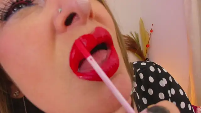 Snapshot of missionix chatting on April 1, 1:06 am missionix online show from April 1, 1:06 am