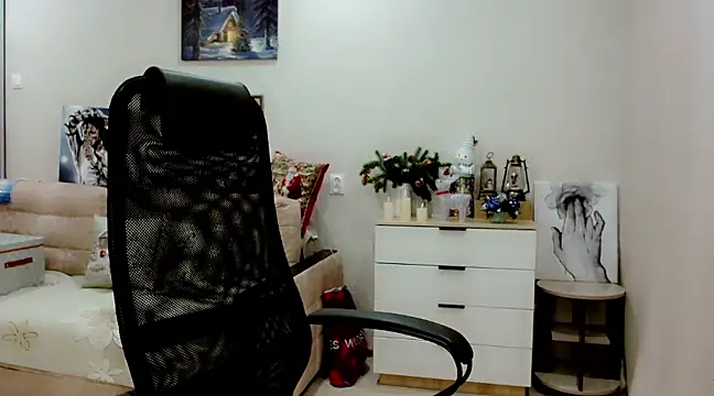 EveLove33 online show from February 21, 5:09 pm