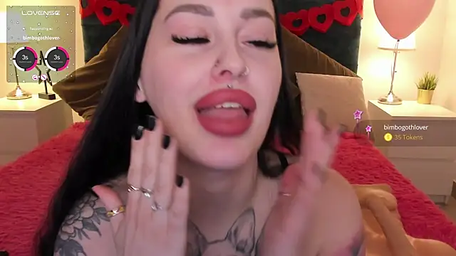 missAngellina online show from March 4, 1:55 am