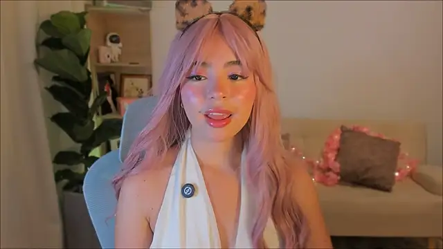 Olivia xd  online show from June 15, 6:04 am