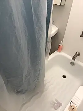 demonslayerr999 online show from September 22, 6:04 am