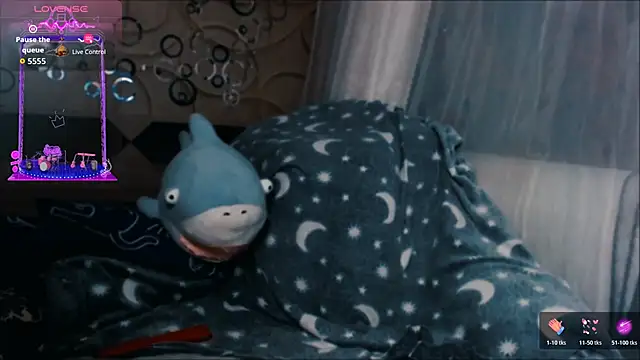 tia meow online show from October 17, 10:34 pm