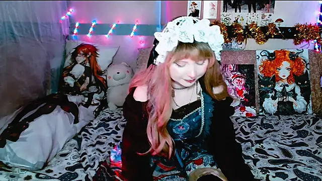 Usagi Blush  online show from January 8, 2:03 am