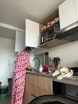 Ameellie online show from February 22, 6:17 pm