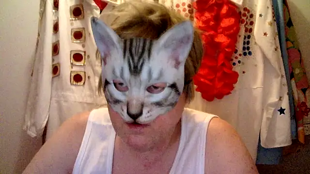 Snapshot of Sigorius chatting on January 9, 1:50 am Sigorius online show from January 9, 1:50 am