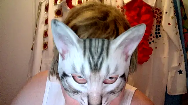 Snapshot of Sigorius chatting on January 19, 9:11 am Sigorius online show from January 19, 9:11 am