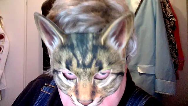 Snapshot of Sigorius chatting on January 6, 1:09 am Sigorius online show from January 6, 1:09 am