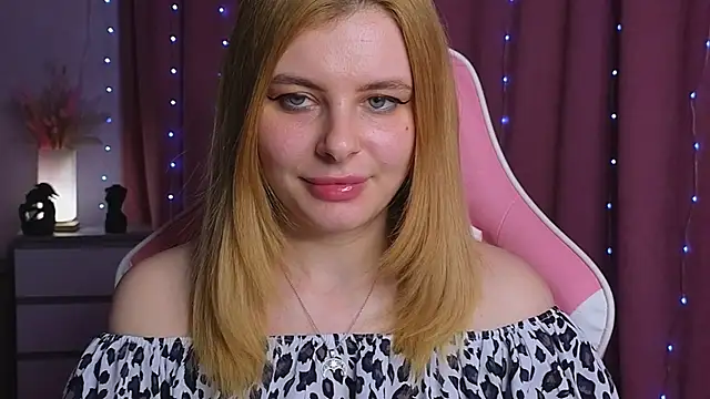 Snapshot of Day-off chatting on November 19, 7:52 am Day-off online show from November 19, 7:52 am