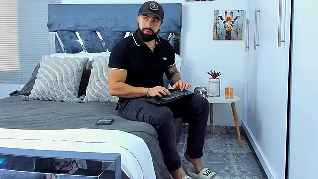 Zack Froone online show from March 5, 1:18 pm