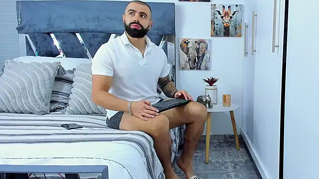 Zack Froone online show from May 11, 2:23 pm