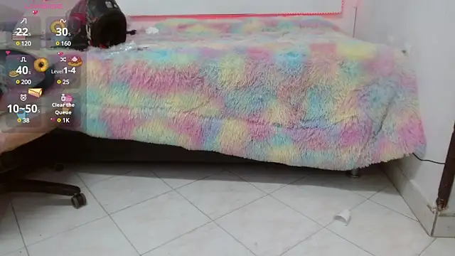 Snapshot of alegriamartinez chatting on January 24, 8:11 pm alegriamartinez online show from January 24, 8:11 pm