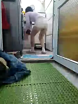 I AM NOT A SLUT online show from December 4, 2:31 am