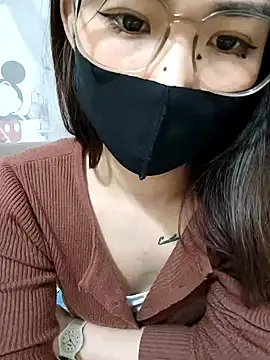 I AM NOT A SLUT online show from December 12, 3:10 am