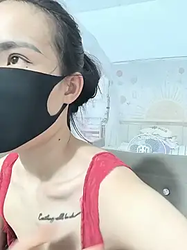 I AM NOT A SLUT online show from May 25, 3:45 am