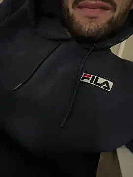 Snapshot of athenphysics chatting on December 14, 10:36 pm athenphysics online show from December 14, 10:36 pm