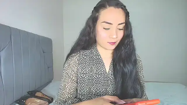 Snapshot of celeste_2023 chatting on February 28, 3:29 am celeste 2023 online show from February 28, 3:29 am