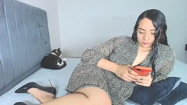 Snapshot of celeste_2023 chatting on March 7, 3:58 am celeste 2023 online show from March 7, 3:58 am