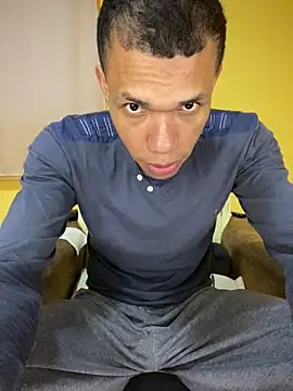 MoiseXxx 777 online show from September 10, 7:08 am