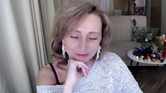 HornyMilf 777 online show from January 8, 5:27 am
