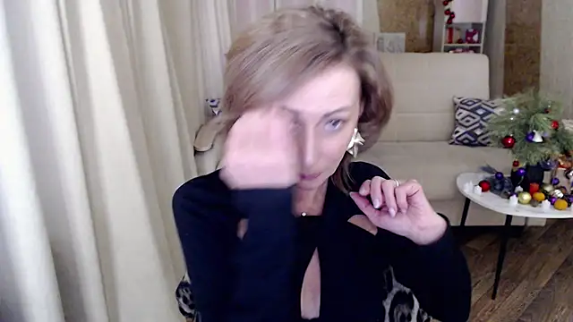 HornyMilf 777 online show from January 13, 5:33 am