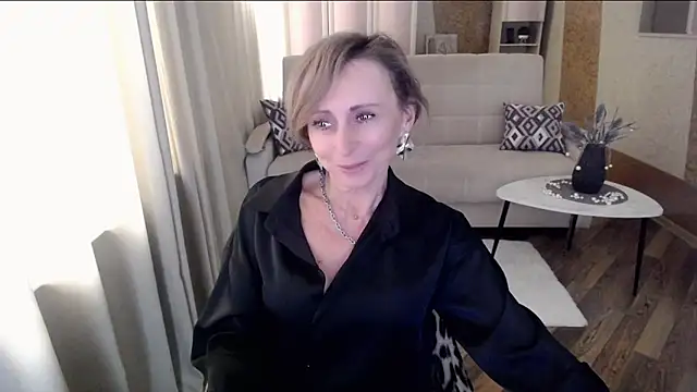 HornyMilf 777 online show from February 28, 8:31 am