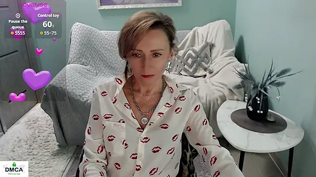 HornyMilf 777 online show from October 22, 6:46 am