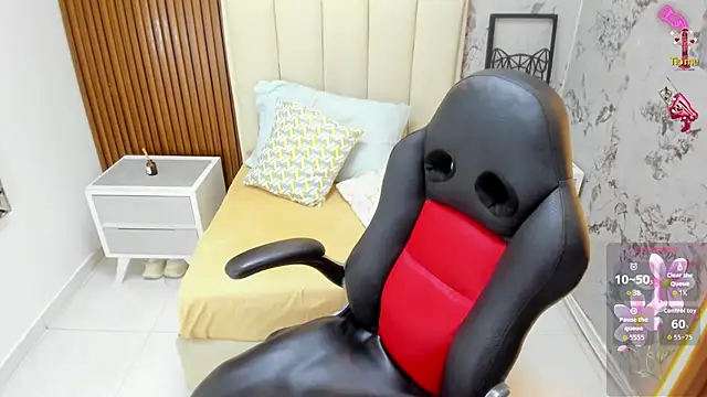 Snapshot of MILEY_JOAS2 chatting on September 27, 7:19 pm MILEY JOAS2 online show from September 27, 7:19 pm