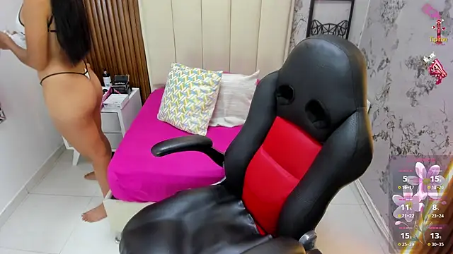 Snapshot of MILEY_JOAS2 chatting on October 2, 7:32 pm MILEY JOAS2 online show from October 2, 7:32 pm