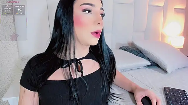 andrea alvarz online show from January 10, 5:20 am