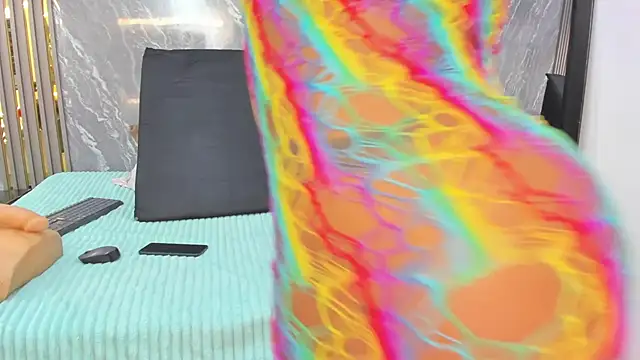 Snapshot of CiaraHarris chatting on October 15, 7:03 pm CiaraHarris online show from October 15, 7:03 pm