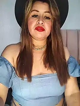 isabellacen online show from February 20, 2:30 am