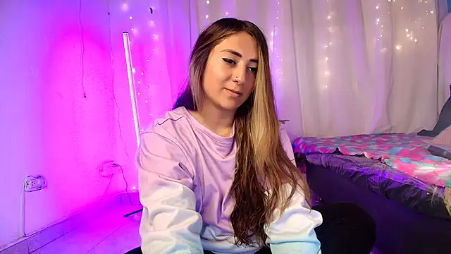 Natasha Wilde  online show from September 18, 10:45 pm