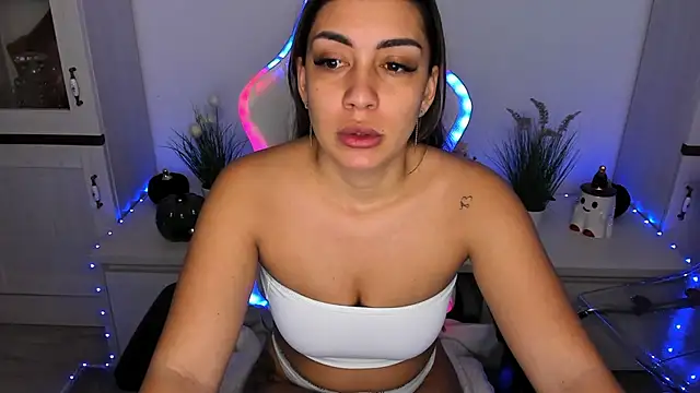 EveEvian online show from December 13, 5:27 am