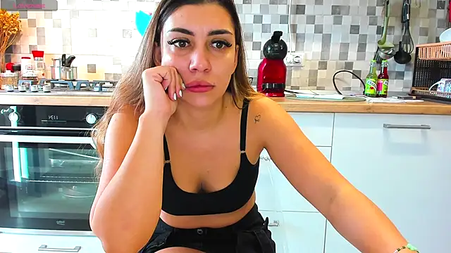 EveEvian online show from October 11, 8:35 am