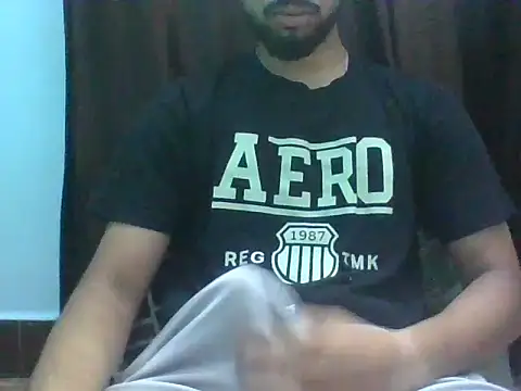 8inchlegendbro online show from May 24, 4:28 am