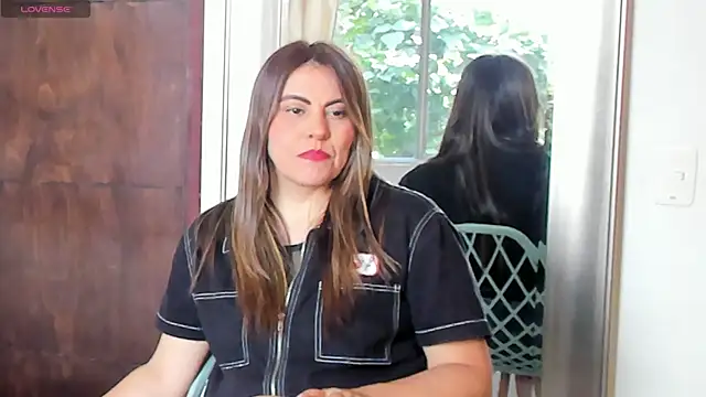 Snapshot of V_monse chatting on April 21, 3:07 pm V monse online show from April 21, 3:07 pm