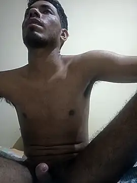 Snapshot of Luis_Gonzalez777 chatting on October 12, 4:44 am Luis Gonzalez777 online show from October 12, 4:44 am