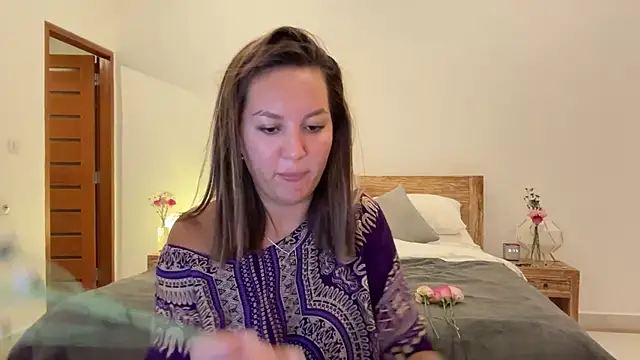 Snapshot of Nelly_Fischer chatting on September 26, 1:15 pm Nelly Fischer online show from September 26, 1:15 pm